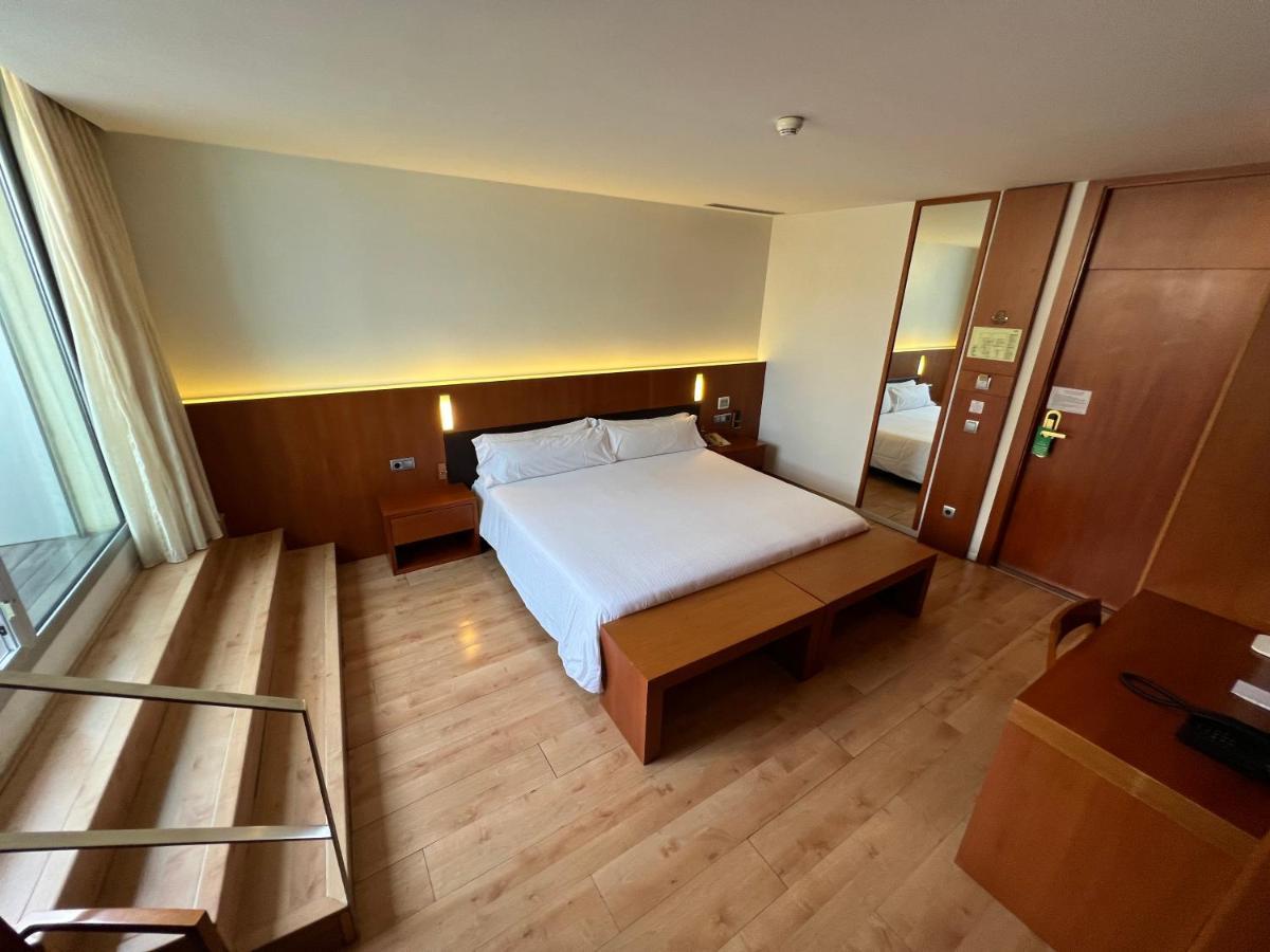 Hotel Lleo Barcellona Esterno foto