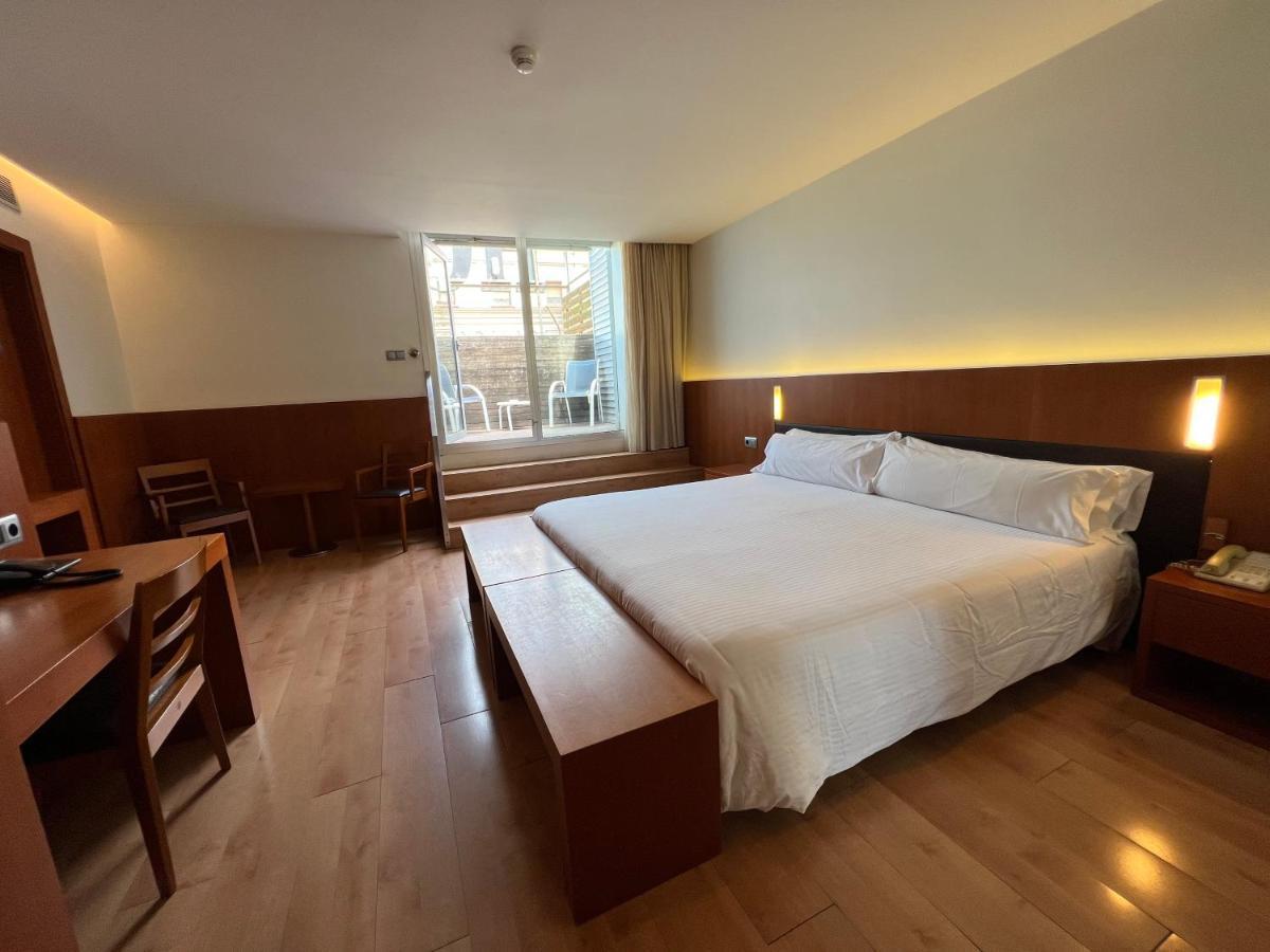 Hotel Lleo Barcellona Esterno foto