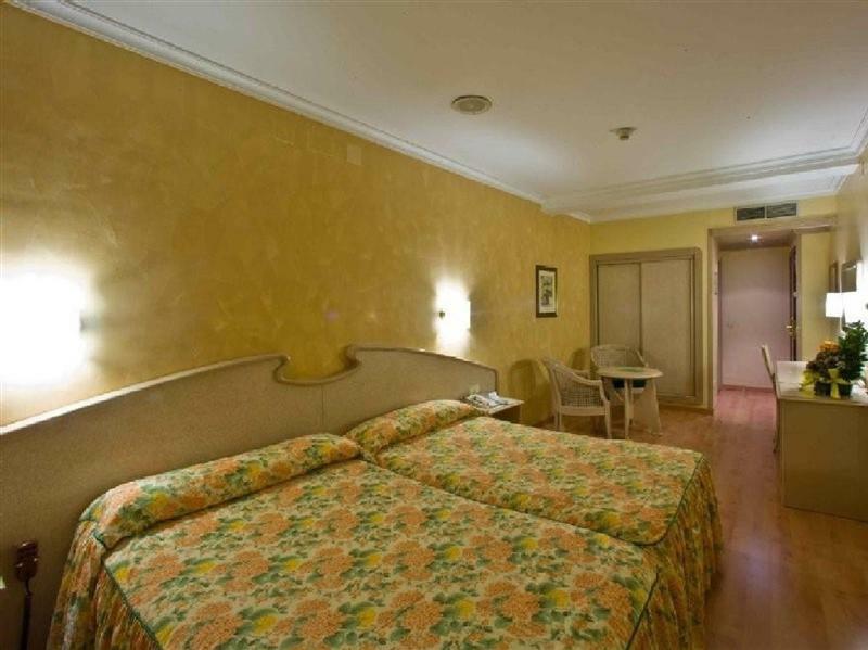 Hotel Lleo Barcellona Esterno foto
